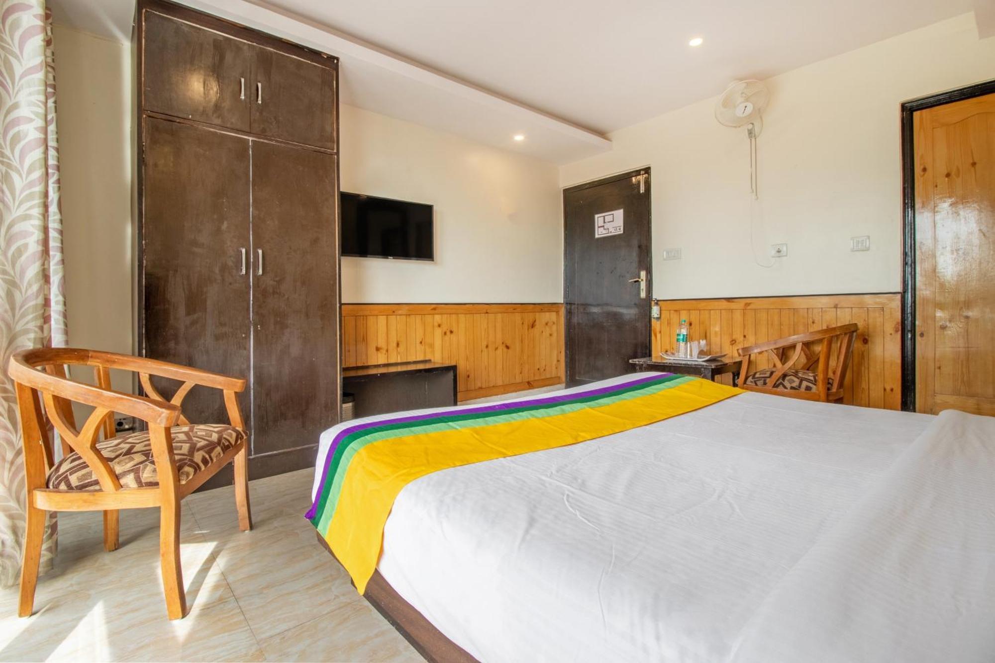 Itsy Hotels Avantika With Forest View Shimla Exterior foto